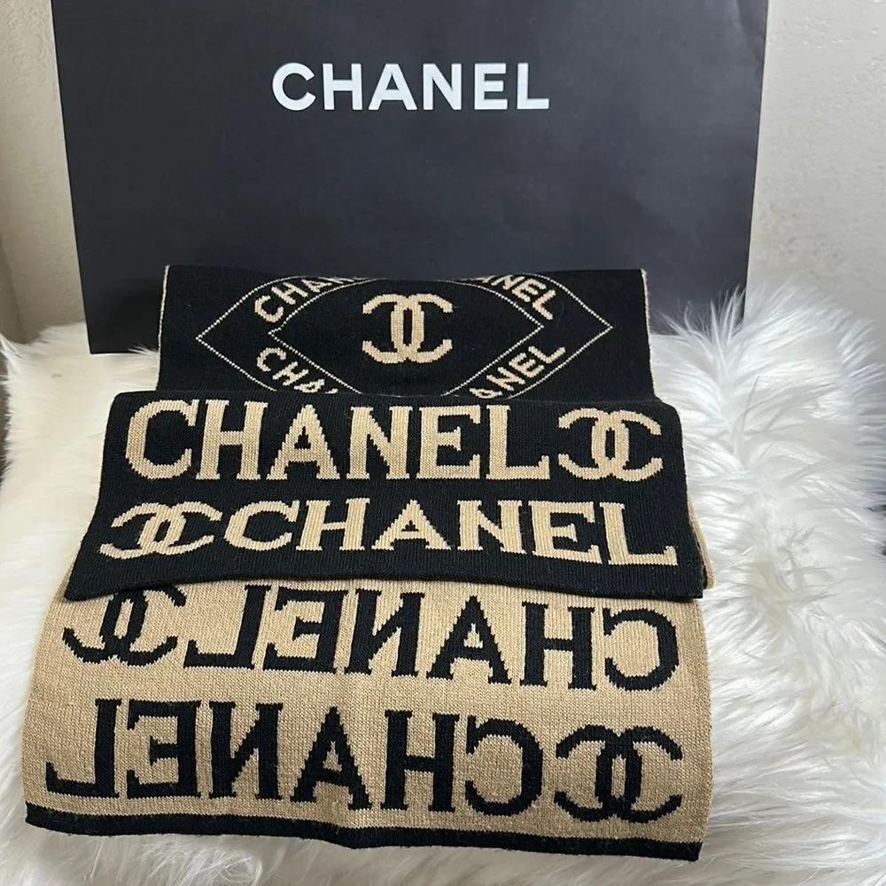💯Authentic Chanel Scarf 🍀